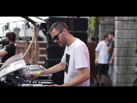 Tomorrowland Belgium 2016 | Johannes Brecht - UCsN8M73DMWa8SPp5o_0IAQQ