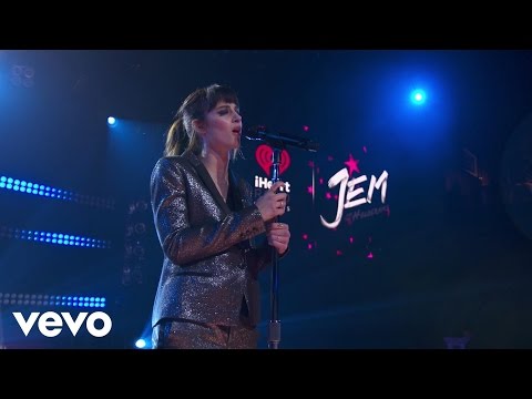 Jem and the Holograms - Alone Together (Live at the iHeartRadio Theater LA) - UC2pmfLm7iq6Ov1UwYrWYkZA