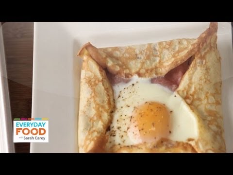 Simple Crepes | Everyday Food with Sarah Carey - UCl0kP-Cfe-GGic7Ilnk-u_Q