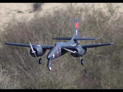 DEADSTICK / FORCED LANDING ON A RC YT INTERNATIONAL / ESM GRUMMAN F7F TIGERCAT LEE - CMAC - UCMQ5IpqQ9PoRKKJI2HkUxEw