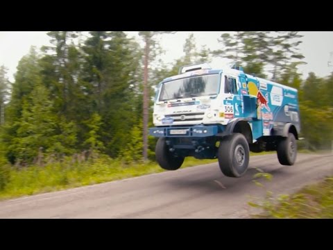 A Kamaz T4 Dakar Beast Tears Up a Backcountry Track - UCblfuW_4rakIf2h6aqANefA