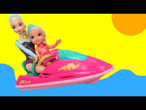 JET SKI ! Elsa & Anna toddlers -  Big Pool - Water Scooter- Kayak - Windsurfing - Slide - UCQ00zWTLrgRQJUb8MHQg21A