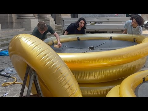Contemporary Inflatable Art in Paris