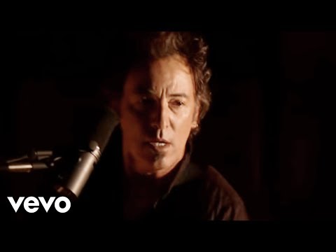 Bruce Springsteen - Radio Nowhere - UCkZu0HAGinESFynhe3R4hxQ