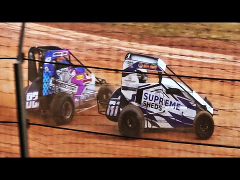 Baypark Speedway - F2 Midgets - 17/2/24 - dirt track racing video image