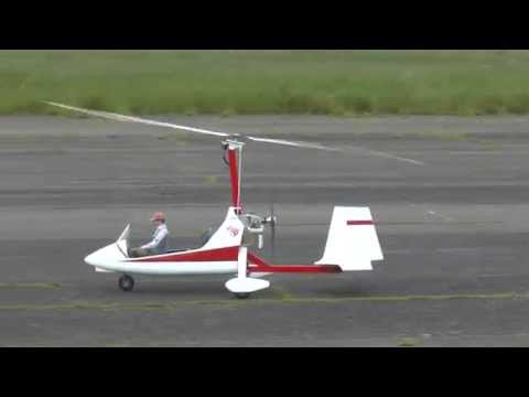 DA60 powered AUTOGYRO at Long Marston Airshow - UChL7uuTTz_qcgDmeVg-dxiQ