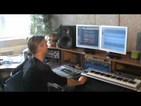 Chris Reece - The Divine Circle Studio Session - UCGZXYc32ri4D0gSLPf2pZXQ