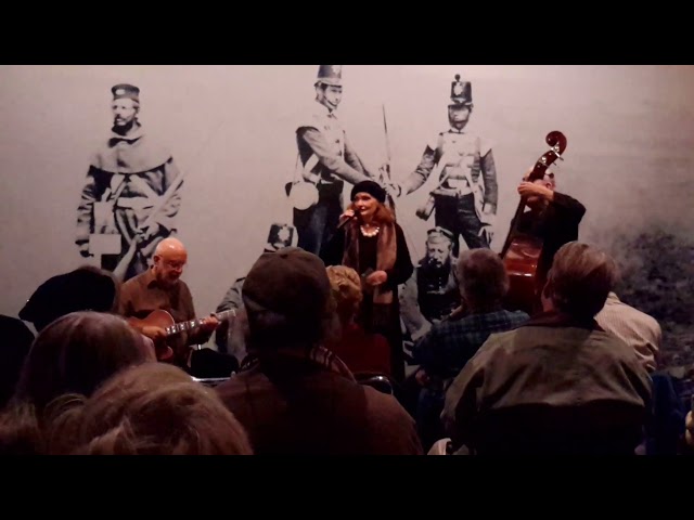 Folk Art Museum Hosts Jazz Music Night