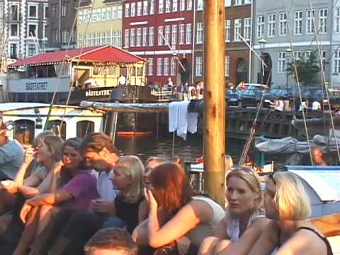 Copenhagen 1 intro & Nyhaven, Denmark - UCvW8JzztV3k3W8tohjSNRlw