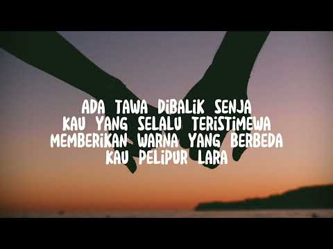 tri suaka ft nabila maharani senyum dibalik senja lirik (video liyric)