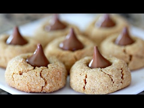 PEANUT BUTTER BLOSSOM COOKIES! - UCX0kj_Hz-VY22eX9quwhwcA