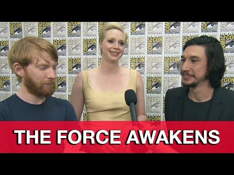 Star Wars The Force Awakens Interview - Adam Driver, Gwendoline Christie & Domhnall Gleeson - UCS5C4dC1Vc3EzgeDO-Wu3Mg