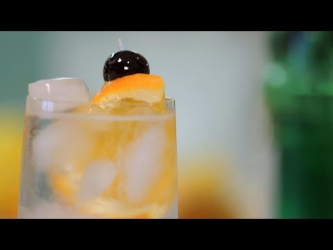 How to Make a Tom Collins | Cocktail Recipes - UCSpVHeDGr9UbREhRca0qwsA