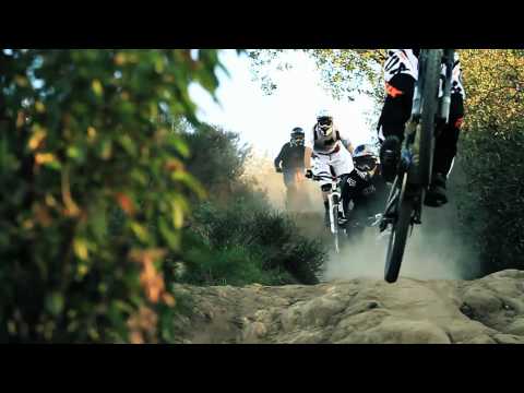 Fox Presents | MTB Team Office Visit - UCRuCx-QoX3PbPaM2NEWw-Tw