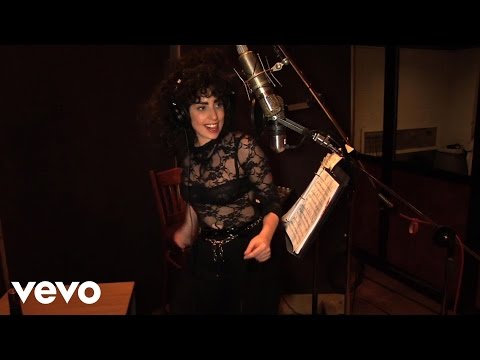 Tony Bennett, Lady Gaga - I Can't Give You Anything But Love (Studio Video) - UC07Kxew-cMIaykMOkzqHtBQ