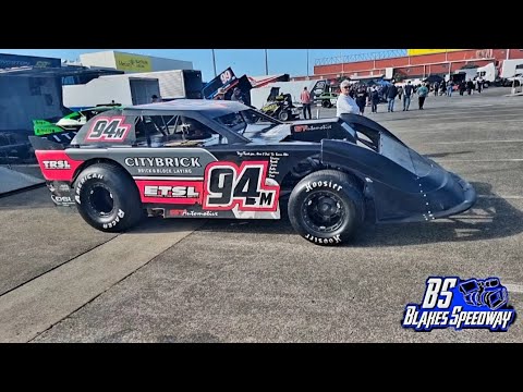 Baypark Speedway Fireworks + South Pacific Supersaloons Champs Pit walk - dirt track racing video image