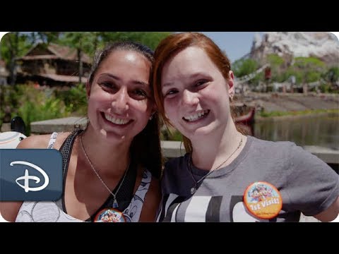 Disney Parks Moms Panel | Walt Disney World First Time Visit Tips - UC1xwwLwm6WSMbUn_Tp597hQ