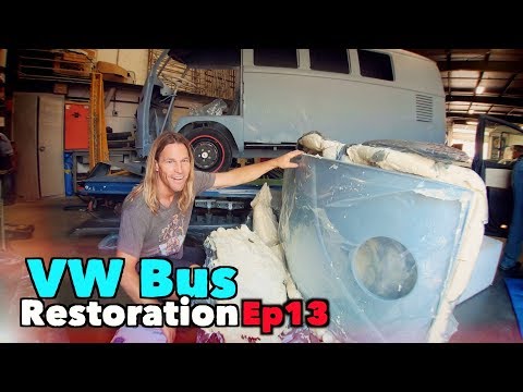 VW Bus Restoration Episode 13 - BLAST from the past  | MicBergsma