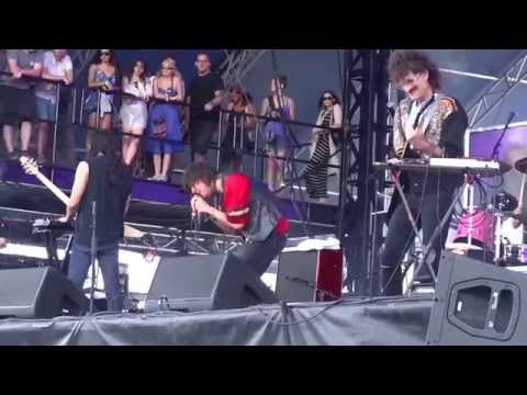 Julian Casablancas & The Voidz - Instant Crush (Live) @ Governor's Ball NYC 6.6.14