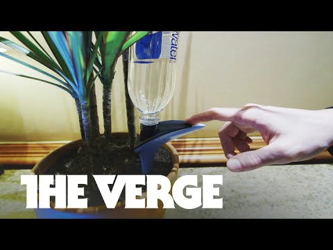 Water your plants using your phone — CES 2015 - UCddiUEpeqJcYeBxX1IVBKvQ