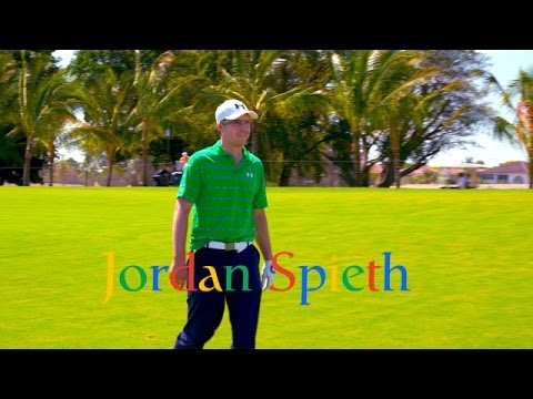 Jordan Spieth tries Google Glass on Hole no. 1 at Trump National Doral - UCKwGZZMrhNYKzucCtTPY2Nw
