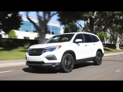 Midsize SUV - 2017 KBB.com Best Buys - UCj9yUGuMVVdm2DqyvJPUeUQ