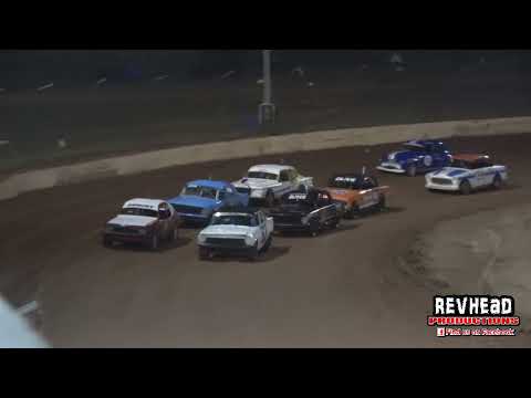 Nostalgia Sedans Carina Classic - Final - Carina Speedway - 4/6/2022 - dirt track racing video image