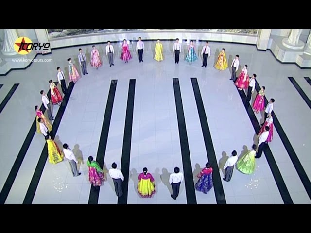 Techno Music Video With North Korean Mass Choreography