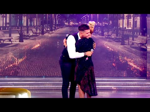 Gladys La Bomba y Tyago Griffo rompieron en llanto en un fuerte abrazo al volver a cantar juntos