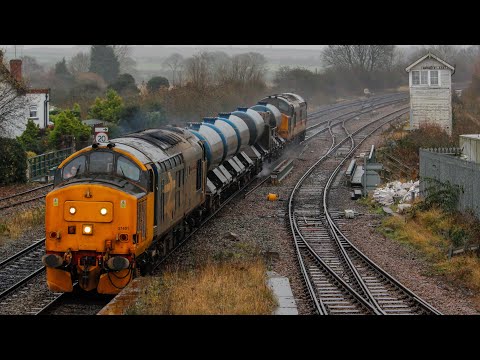 Freight Trains and RHTTs at Barnetby (13/12/21)
