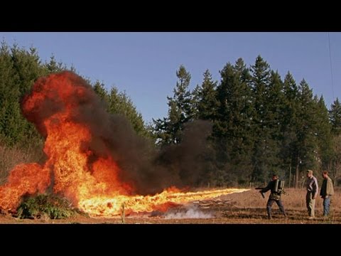 Flamethrower vs. Spider Trench - UCWqPRUsJlZaDp-PVbqEch9g