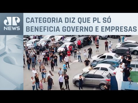 Motoristas de aplicativo protestam contra Projeto de Lei