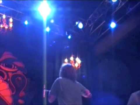 Blind Melon - Down On The Pharmacy