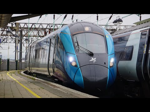 A Transpennine Express Class 802 departs Manchester Piccadilly (14/08/21)