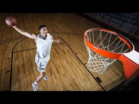 Anthony Davis Takes Flight While Living His Lifelong Dream - UCblfuW_4rakIf2h6aqANefA