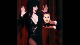 Elvira - Haunted House