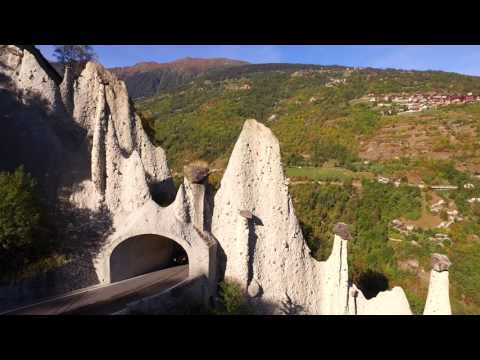 Val d'Hérens in 4k from a drone (Valais, Switzerland) - Evolène Tourisme - UCZmIbls0bS0nfIb02Tj2khA