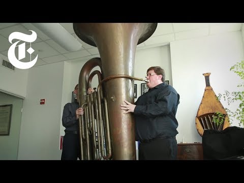 Playing a Titanic Tuba | The New York Times - UCqnbDFdCpuN8CMEg0VuEBqA