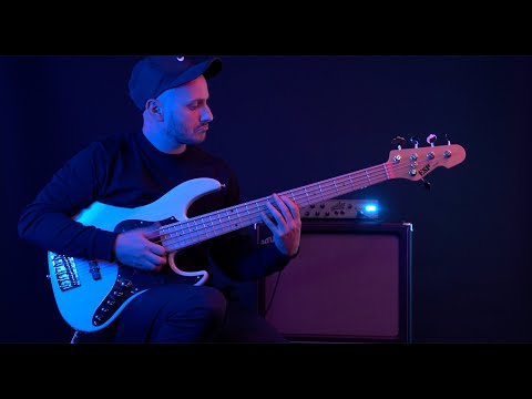 ESP Guitars: ESP Amaze Bass Demo by Steve Lane