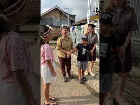 Vidio kocak dan gokil @nyaikembang1nyaikembang1 /akibat punya robot 😬