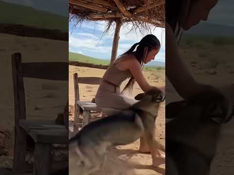 When Instinct Saves: A Primitive Woman’s Narrow Escape