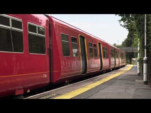 Class 455 -South Western Railway - Ashtead Station - 13th July 2024