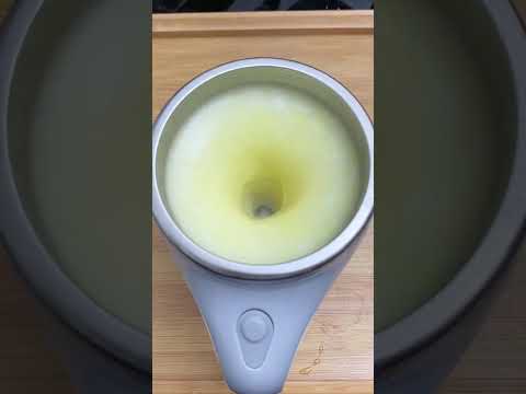 Stainless Steel Self Mixing Coffee Mug 📌