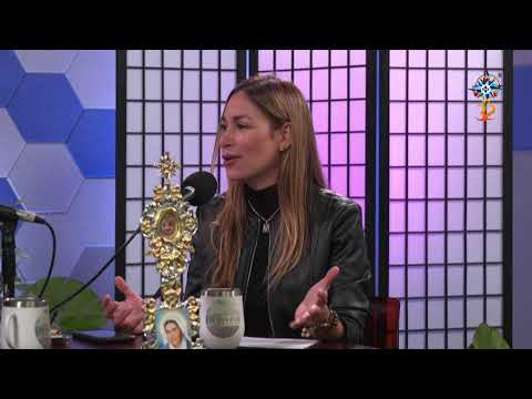 PODCAST ENTRE LO HUMANO Y LO DIVINO. Santa Carmen, La Historia Real. 23 de Noviembre 2025