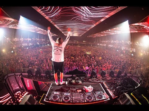 Salvatore Ganacci | Tomorrowland Belgium 2018 W2 - UCsN8M73DMWa8SPp5o_0IAQQ