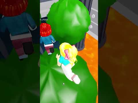 Hannah uniká před zlým dědečkem! 👴 #roblox #escape #familybird