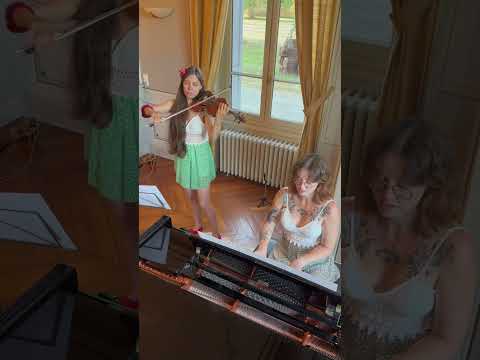 Can’t help falling in love with you 🩷#pianist #piano #violin