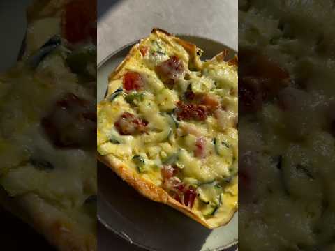 Frittata version gourmande & équilibrée 😋Ingrédients :- 2 œufs- 3 cas de #frittatatheathy #frittata