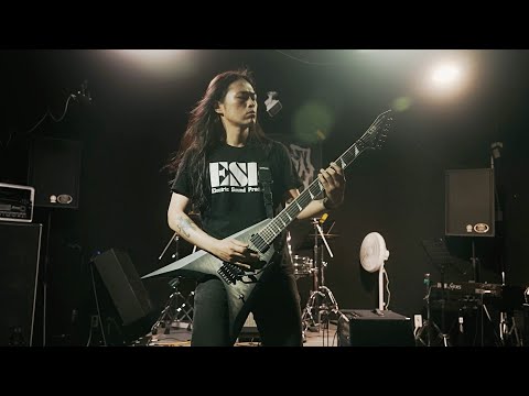 ESP Guitars: Jongha Jeong on the LTD Deluxe Arrow-1000