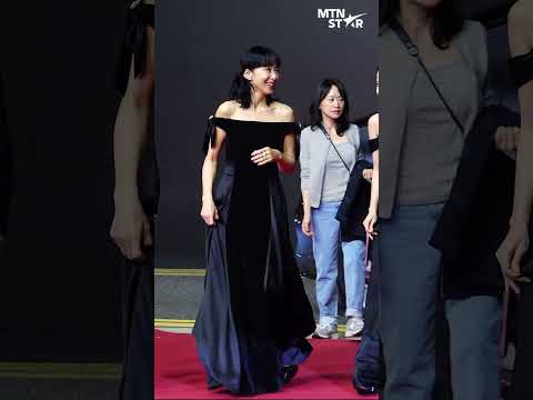 전도연, 설경구 에스코트 받으며 등장 ✨ ｜ <strong>Jeon</strong> <strong>Do</strong> <strong>Yeon</strong> [MTN 직캠]
